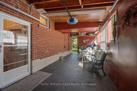 Photo 45 at 11 Calumet Crescent, Woburn, Toronto