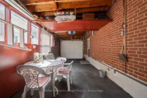 Photo 46 at 11 Calumet Crescent, Woburn, Toronto