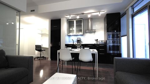 Photo 6 at 1905 - 12 York Street, Waterfront Communities C1, Toronto
