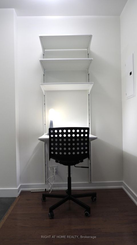 Photo 8 at 1905 - 12 York Street, Waterfront Communities C1, Toronto
