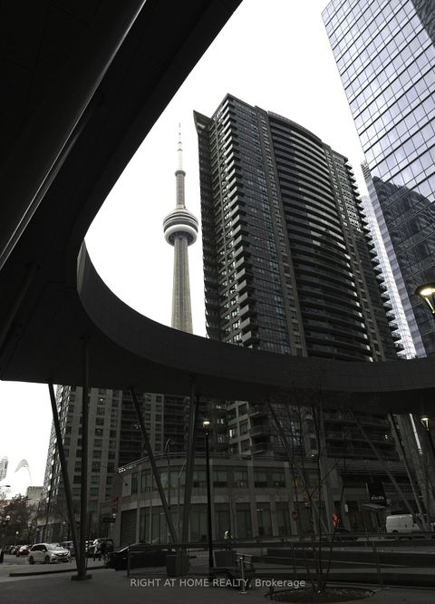 Photo 17 at 1905 - 12 York Street, Waterfront Communities C1, Toronto