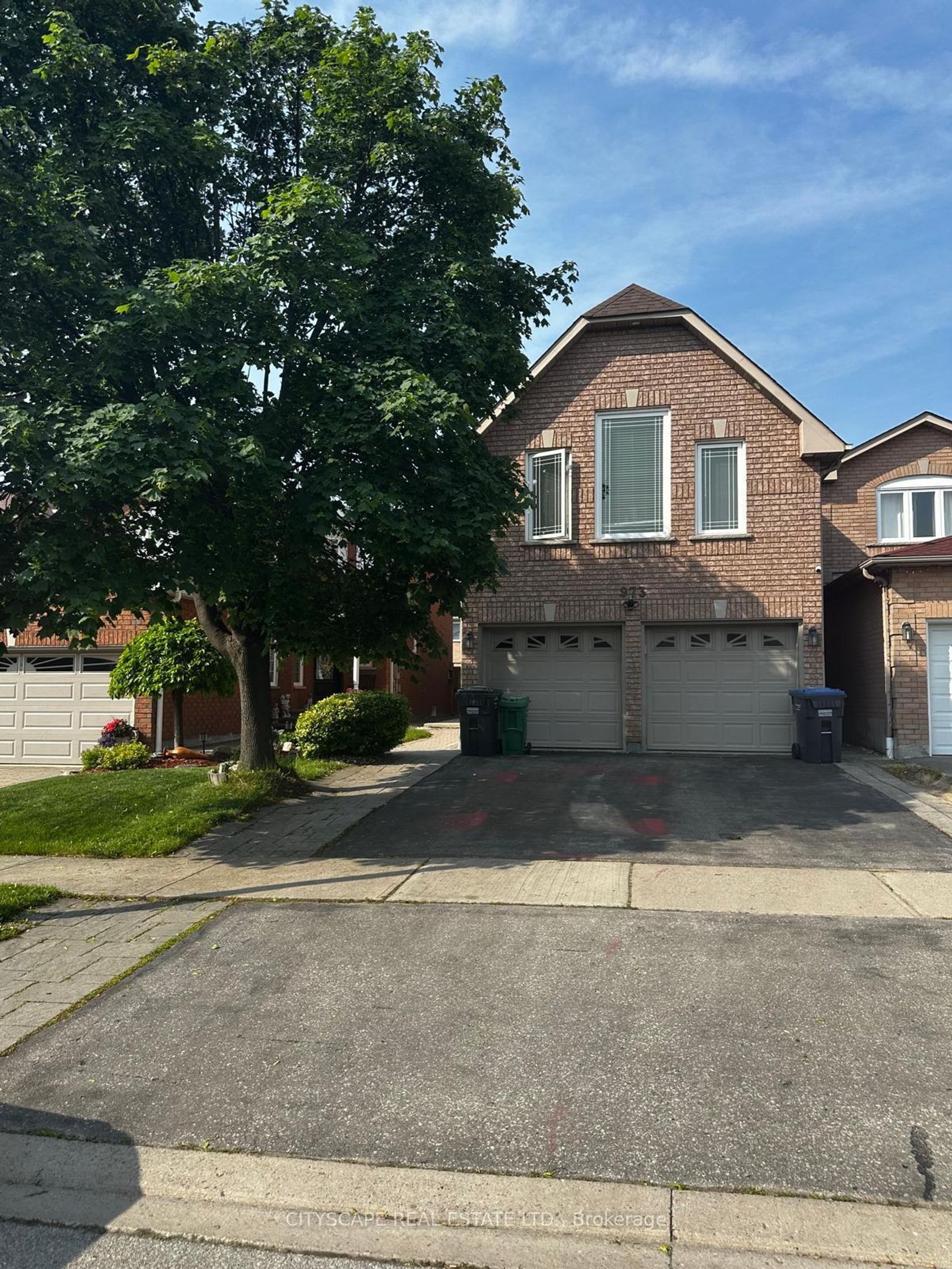 973 Applecroft Circle, East Credit, Mississauga 