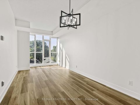 Photo 4 at 601 - 1638 Bloor Street W, High Park North, Toronto