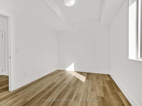Photo 13 at 601 - 1638 Bloor Street W, High Park North, Toronto