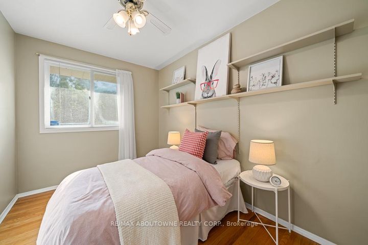 Photo 14 at 1605 Venetia Drive, SW Southwest, Oakville