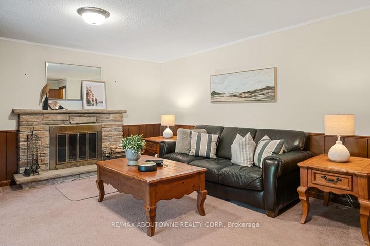 Photo 15 at 1605 Venetia Drive, SW Southwest, Oakville