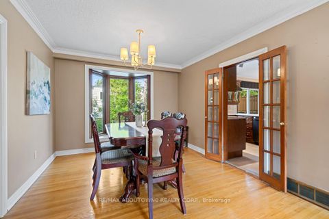 Photo 6 at 1605 Venetia Drive, SW Southwest, Oakville