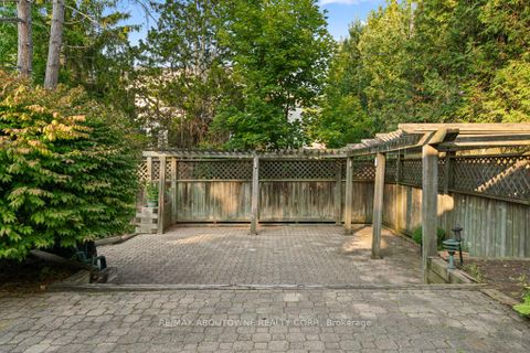 Photo 19 at 1605 Venetia Drive, SW Southwest, Oakville