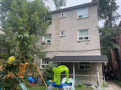 Photo 2 at 190 Dunn Avenue, South Parkdale, Toronto