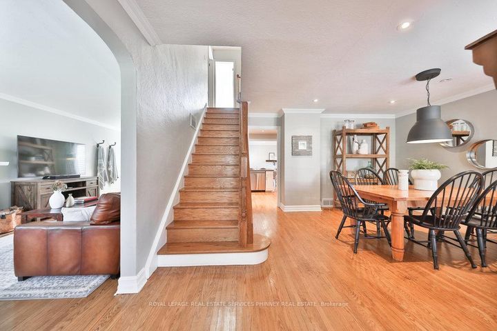 Photo 4 at 886 Whitney Drive, Lakeview, Mississauga