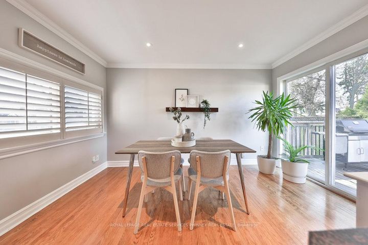 Photo 12 at 886 Whitney Drive, Lakeview, Mississauga
