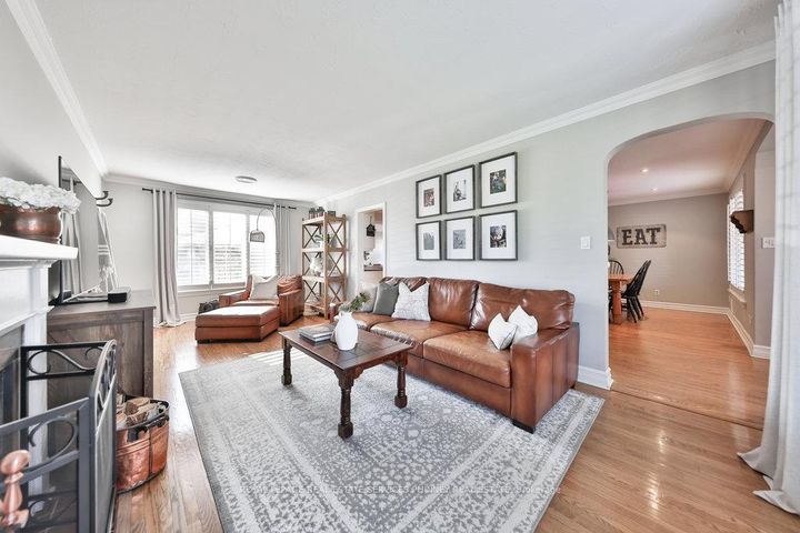 Photo 14 at 886 Whitney Drive, Lakeview, Mississauga