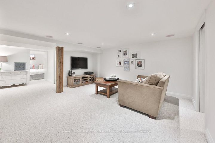 Photo 26 at 886 Whitney Drive, Lakeview, Mississauga