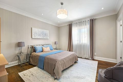 Photo 19 at 316 Churchill Avenue, Willowdale West, Toronto