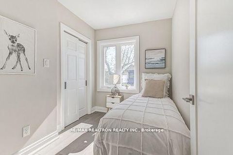 Photo 17 at 9 Blandford Street, Oakwood Village, Toronto