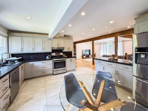 Photo 9 at 116 Sunset Beach Road, Oak Ridges Lake Wilcox, Richmond Hill