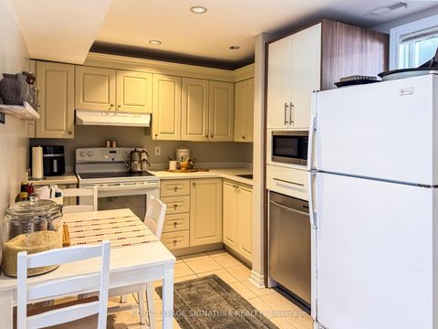 Photo 25 at 116 Sunset Beach Road, Oak Ridges Lake Wilcox, Richmond Hill