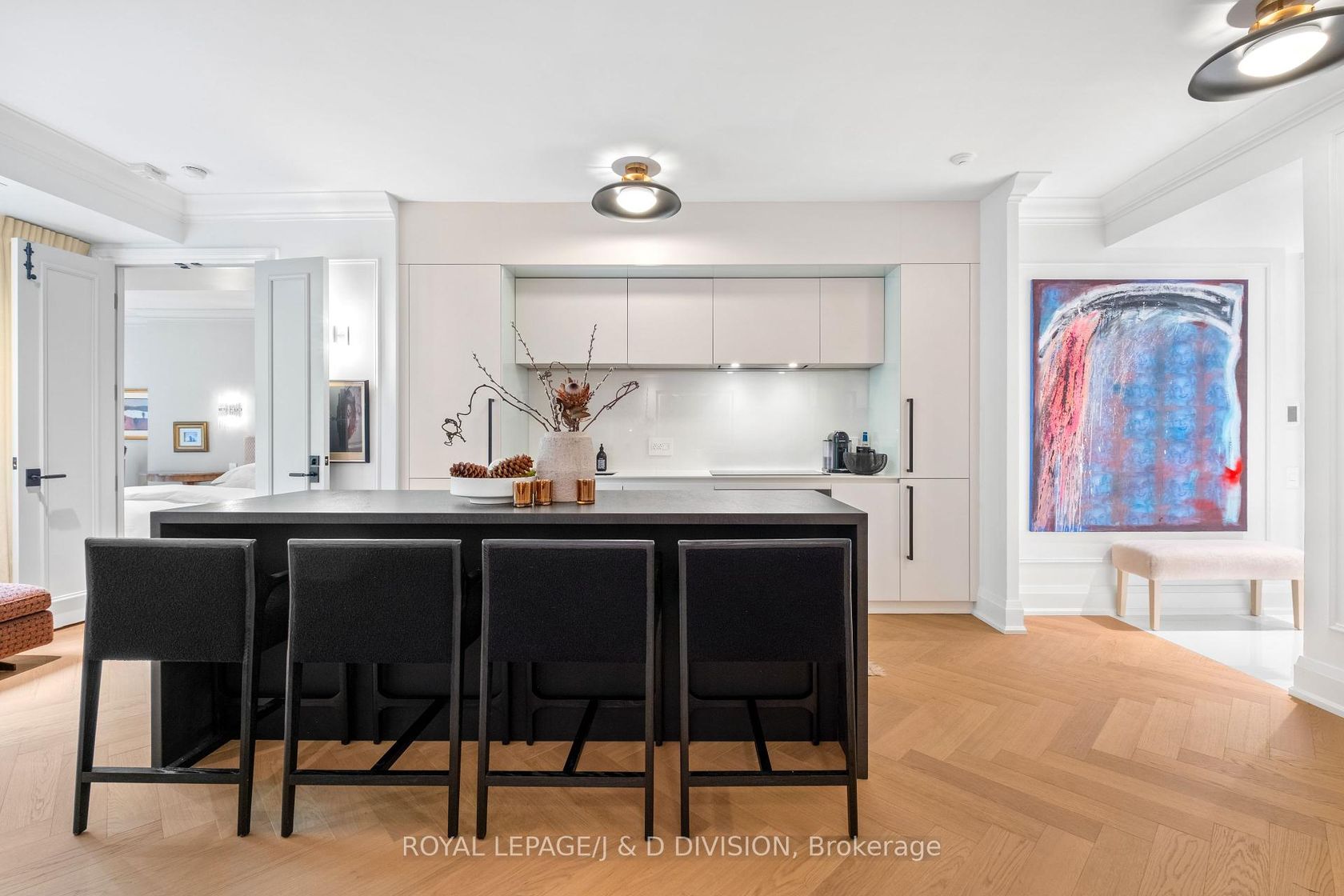 301 - 20 Scrivener Square, Moore Park, Toronto 
