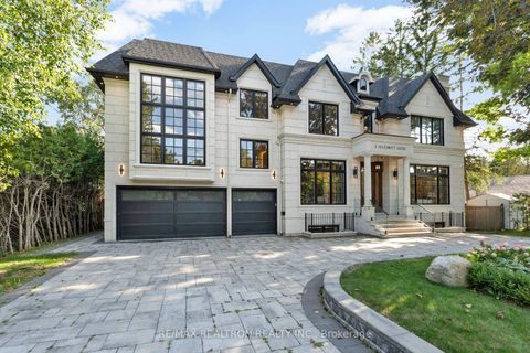 Photo 3 at 3 Idleswift Drive, Uplands, Vaughan