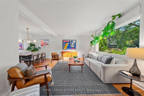 Photo 4 at 16 Ridgemoor Avenue, Cliffside, Toronto