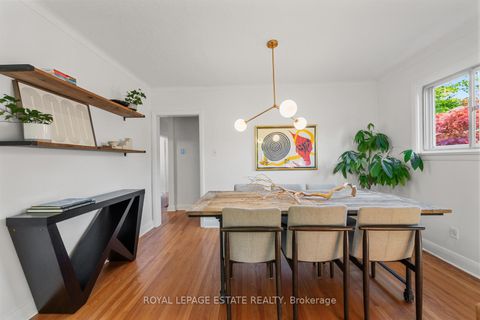 Photo 9 at 16 Ridgemoor Avenue, Cliffside, Toronto