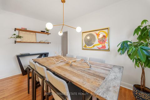 Photo 10 at 16 Ridgemoor Avenue, Cliffside, Toronto