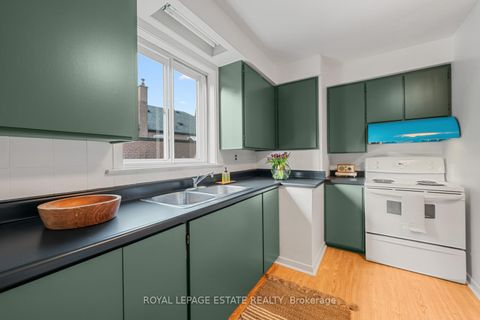 Photo 13 at 16 Ridgemoor Avenue, Cliffside, Toronto