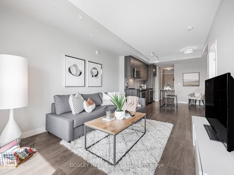 Photo 13 at 201 - 150 Sabina Drive, GO Glenorchy, Oakville