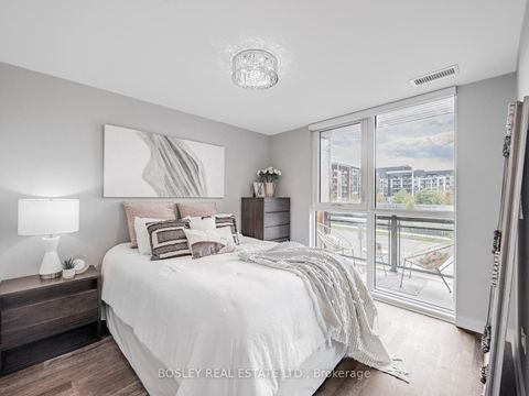 Photo 18 at 201 - 150 Sabina Drive, GO Glenorchy, Oakville