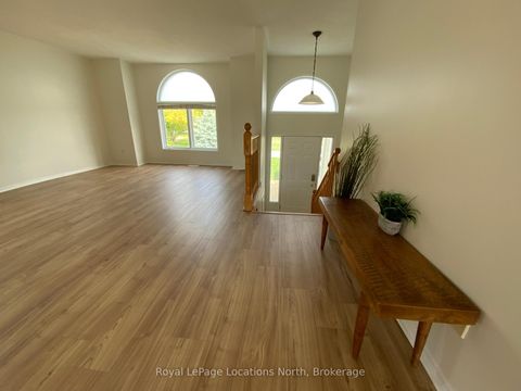 Photo 4 at 210 Quebec Street, Stayner, Clearview