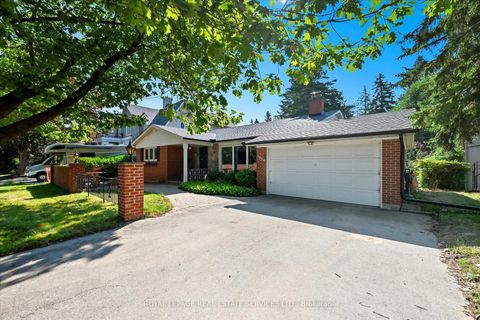 Photo 1 at 1536 Venetia Drive, SW Southwest, Oakville