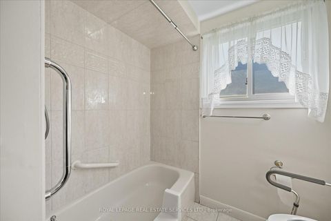 Photo 23 at 1536 Venetia Drive, SW Southwest, Oakville