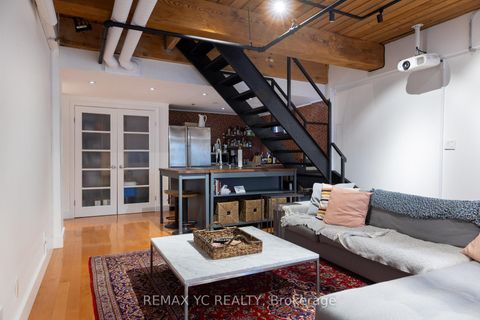Photo 4 at 105 - 436 Wellington Street W, Waterfront Communities C1, Toronto