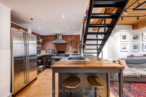 Photo 6 at 105 - 436 Wellington Street W, Waterfront Communities C1, Toronto