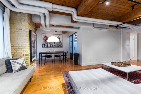 Photo 9 at 105 - 436 Wellington Street W, Waterfront Communities C1, Toronto