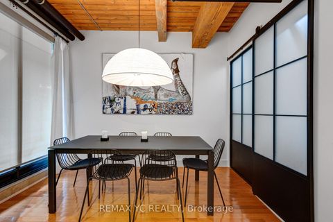 Photo 11 at 105 - 436 Wellington Street W, Waterfront Communities C1, Toronto