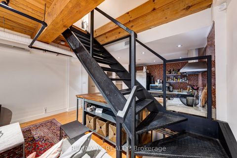 Photo 15 at 105 - 436 Wellington Street W, Waterfront Communities C1, Toronto