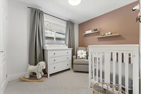 Photo 20 at 33 Murellen Crescent, Victoria Village, Toronto