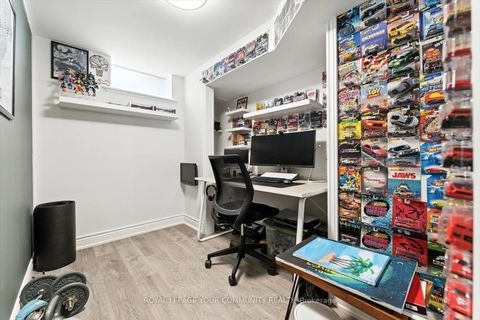 Photo 25 at 33 Murellen Crescent, Victoria Village, Toronto