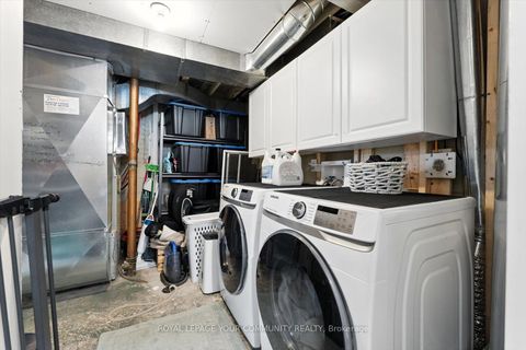 Photo 35 at 33 Murellen Crescent, Victoria Village, Toronto
