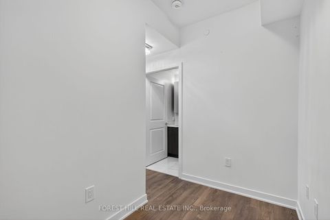 Photo 21 at 831 - 100 Eagle Rock Way, Maple, Vaughan