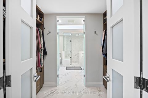 Photo 24 at 914 Sproule Crescent, Pinecrest, Oshawa