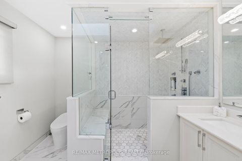 Photo 26 at 914 Sproule Crescent, Pinecrest, Oshawa