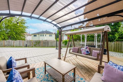 Photo 46 at 914 Sproule Crescent, Pinecrest, Oshawa