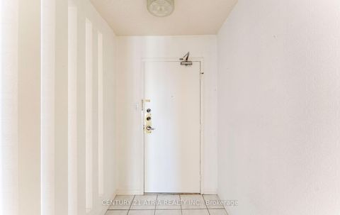 Photo 6 at 1505 - 2330 Bridletowne Circle, L'Amoreaux, Toronto
