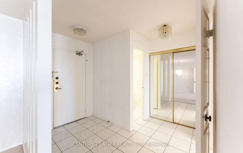 Photo 8 at 1505 - 2330 Bridletowne Circle, L'Amoreaux, Toronto