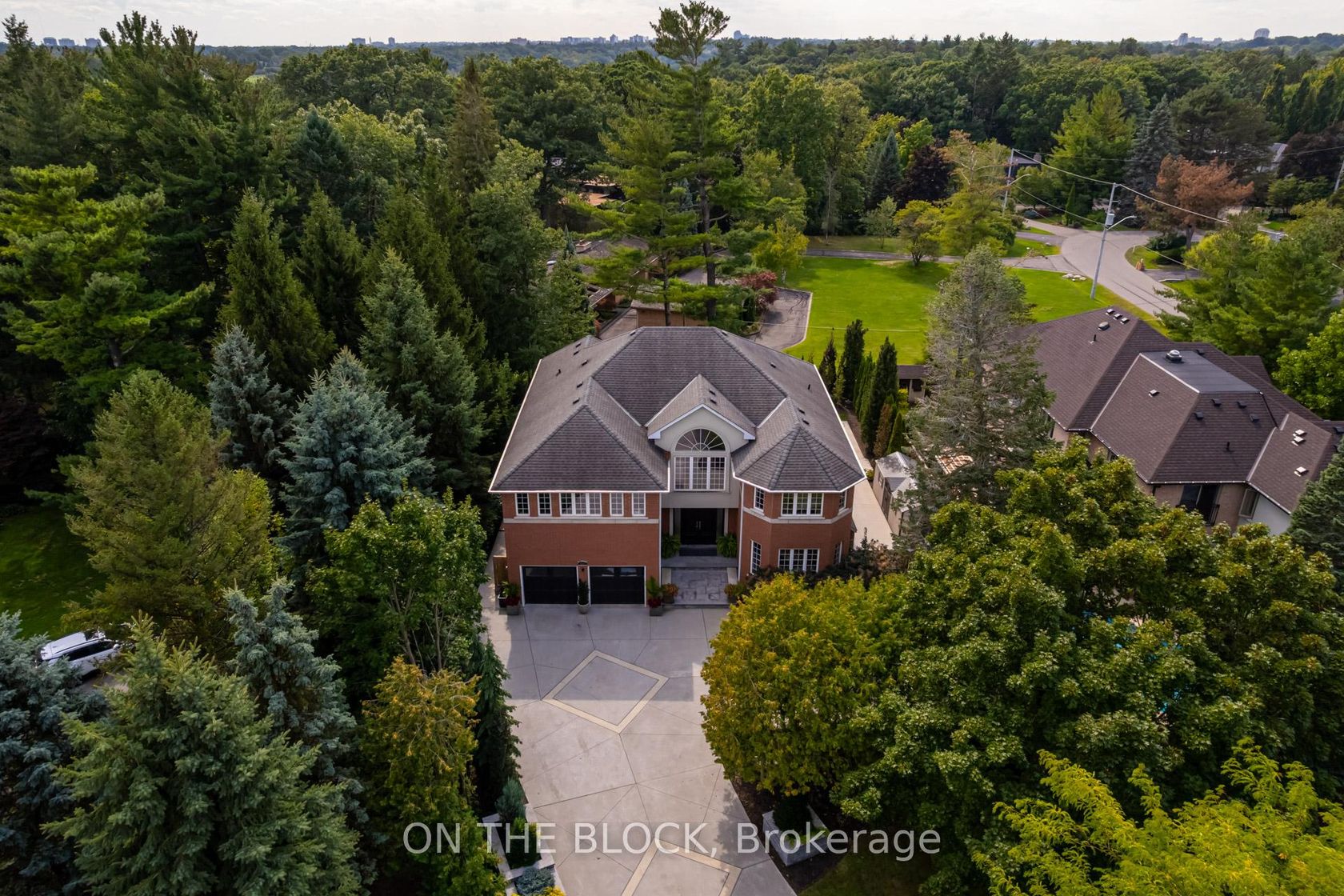 2212 Oneida Court, Erindale, Mississauga 