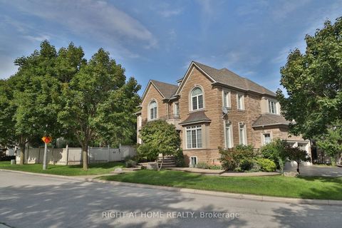 Photo 2 at 2435 VALLEY FOREST Way, RO River Oaks, Oakville