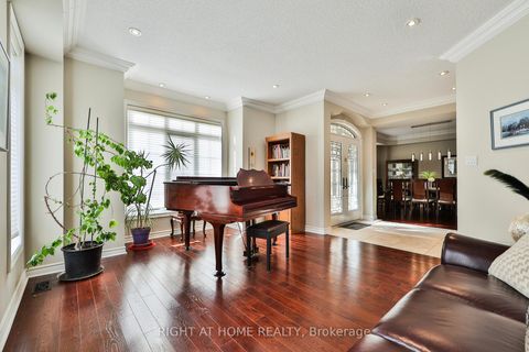 Photo 7 at 2435 VALLEY FOREST Way, RO River Oaks, Oakville