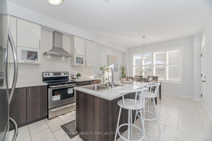 Photo 14 at 14 Fryent Street, Northwest Brampton, Brampton